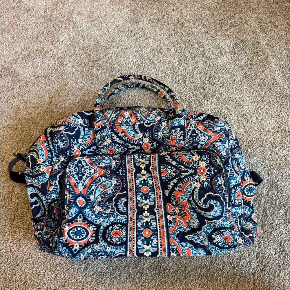 Vera Bradley Travel Bag in Retired Pattern: Marrakesh 2015